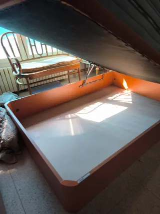 Canapé y Colchón Nuevos