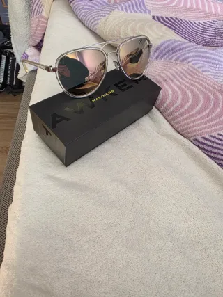 Gafas de sol Hawkers nuevas sin estrenar