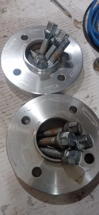 Separadores de Rueda Peugeot