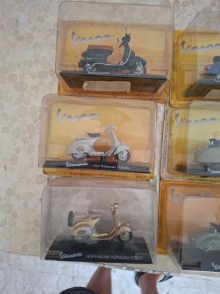 Modellini Vespa 1:18