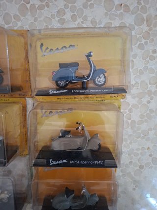 Modellini Vespa 1:18