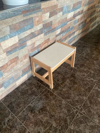 Mesa infantil de madera