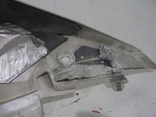 Aprilia 19077 carenado trasero izquierdo shiver .