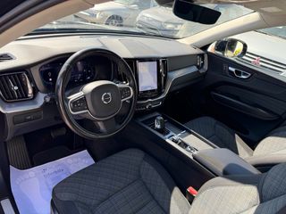 Volvo XC60 B4 197cv pegantina ECO