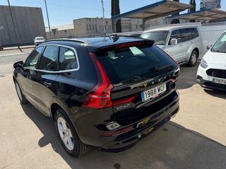 Volvo XC60 B4 197cv pegantina ECO