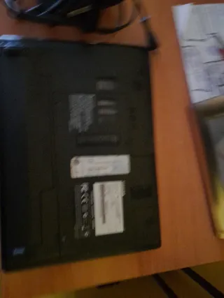 Portátil Toshiba NB500 Negro