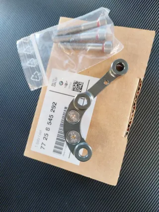 Protector motor BMW Derecho 77258545292