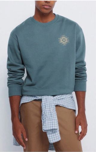 Sudadera marca Springfield con etiquetas