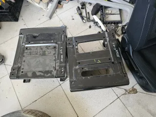 Asientos Delanteros Mercedes Clase V W447