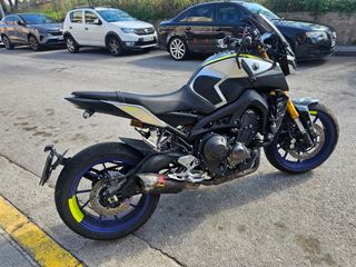 Yamaha mt09sp siniestrada