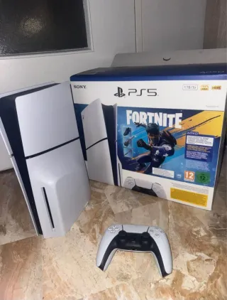 Ps5 Slim 1TB Fortnite + Mando+ Caja + 4 Juegos