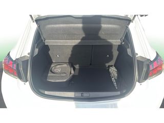 Peugeot e-208 Eléctrico Active Pack 100 kW (136 CV)