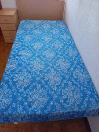 Cama individual con colchón, somier y cabecero
