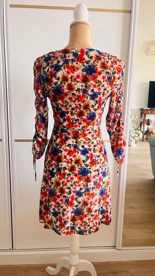 Vestido Naf Naf floral multicolor