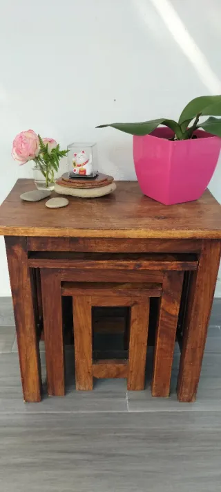 Juego de 3 mesitas nido de madera