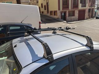 Barras techo, portabicicletas y portaskis Toyota