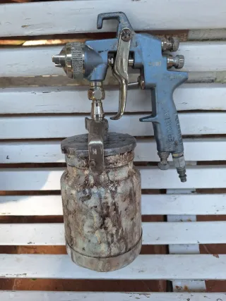 Pistola aerográfica para lacar/esmaltar