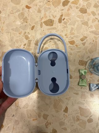 Estuche y chupete para bebé reborn