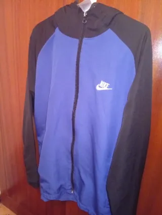 Chaqueta Nike Sportswear Azul y Negra Talla S