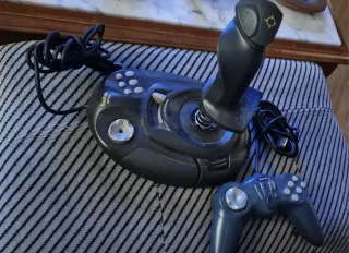 2 Mandos Saitek SP550 USB