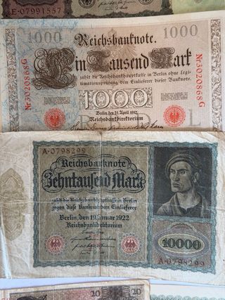 Lote de Billetes y Acciones Alemanas Antiguas