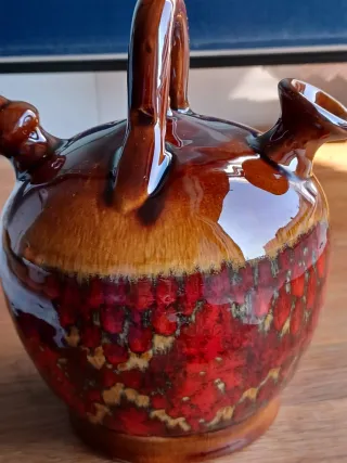 Botijo de cerámica artesanal esmaltado
