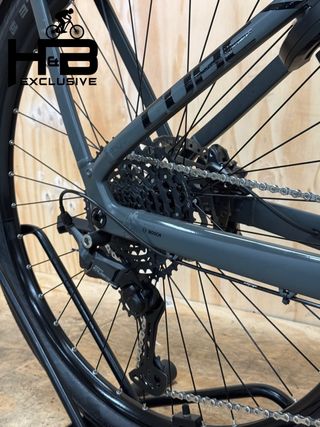 Cube Kathmandu Hybrid One 600 Shimano Cues 2025