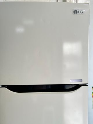 NEVERA DOS PUERTAS LG BLANCO INVERTER