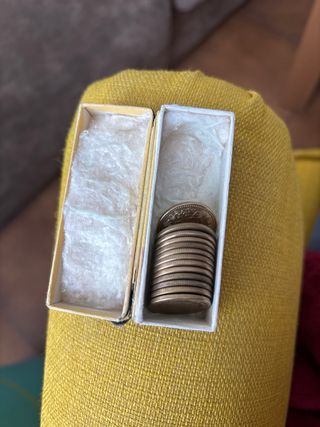 Lote de 13 monedas de una peseta. Estrella 56.