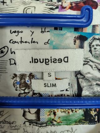 Camisa Desigual hombre talla S SLIM