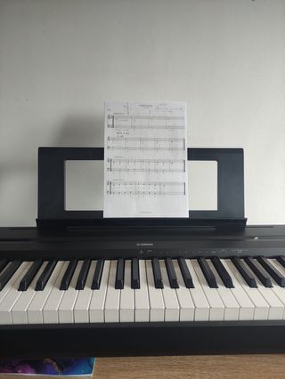 Piano Yamaha P-45