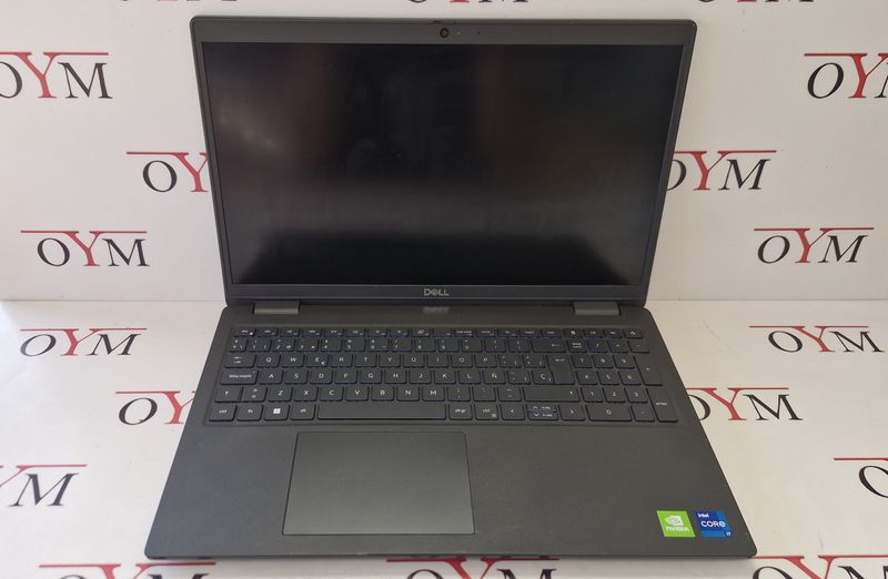 Dell Latitude 3520 Portátil