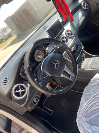 Mercedes-Benz Clase CLA 2014