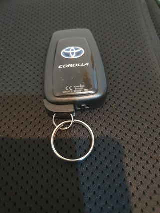 Llaves de Toyota Corolla Mando Toyota