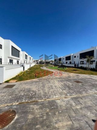 Casa adosada en alquiler en Montequinto en Dos Hermanas