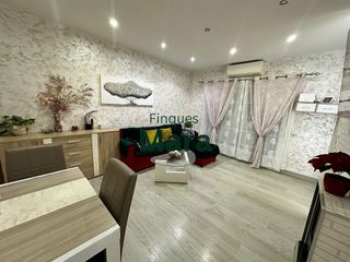 Piso en venta en Santa Eulàlia en Hospitalet de Llobregat, L´