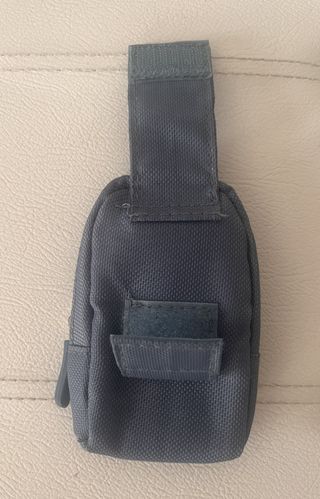 Monedero Trust para colgar del cinturón