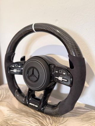 Volante AMG Carbono y Alcántara