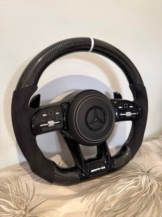 Volante AMG Carbono y Alcántara