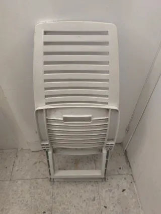 Silla baja plegable para piscina o playa