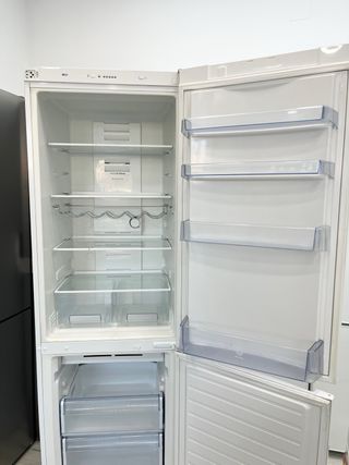 COMBI BALAY 185CM NOFROST A+++. SEMINUEVO