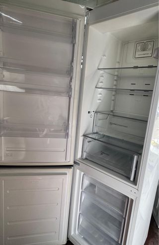 FRIGORÍFICO WHIRPOOL COMBI NO FROST