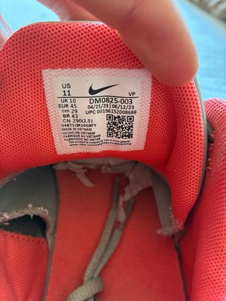 Nike Giannis Inmortality 2 Gris/Rosa