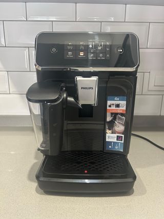 Cafetera Philips Serie 2300 Automática