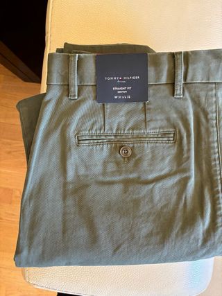 Tommy Hilfiger Pantalones Chinos Verde T . 31 x 32