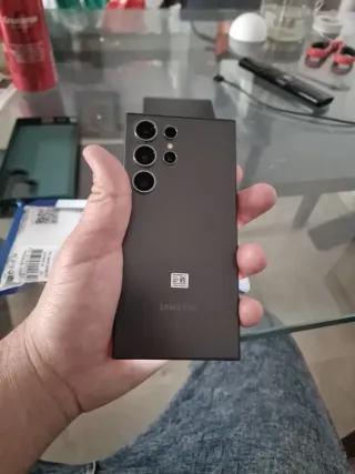 Samsung Galaxy S24 Ultra gris
