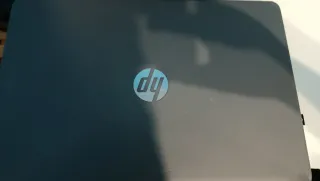 Portátil HP + Cargador 90w