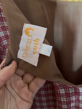 Vestido de cuadros rojo y beige