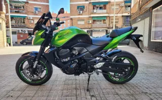 Kawasaki Z 750 2009 - 25.000 km.