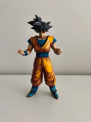 Figuras Goku e Vegeta